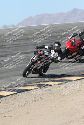 media/Oct-13-2025-Moto Forza (Mon) [[a66d839500]]/4-C Group/Session 2 (Bowl)/